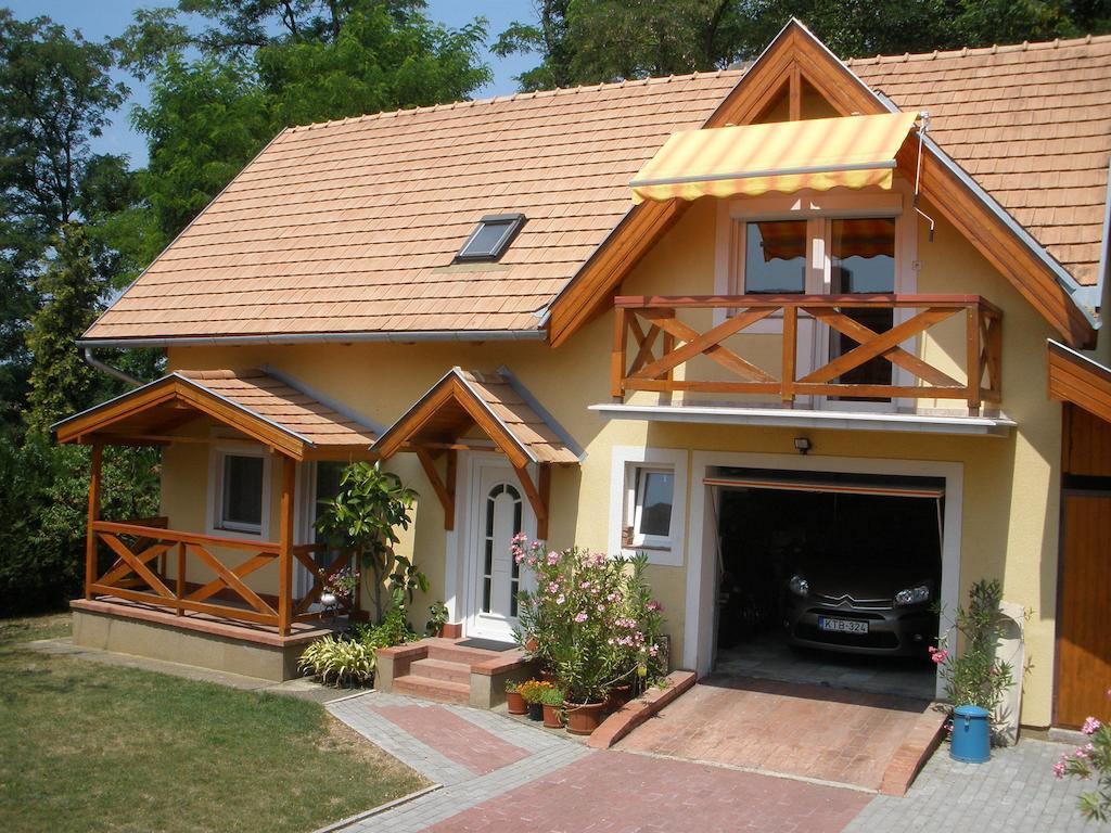 Emilia Apartmanhaz Hévíz Εξωτερικό φωτογραφία